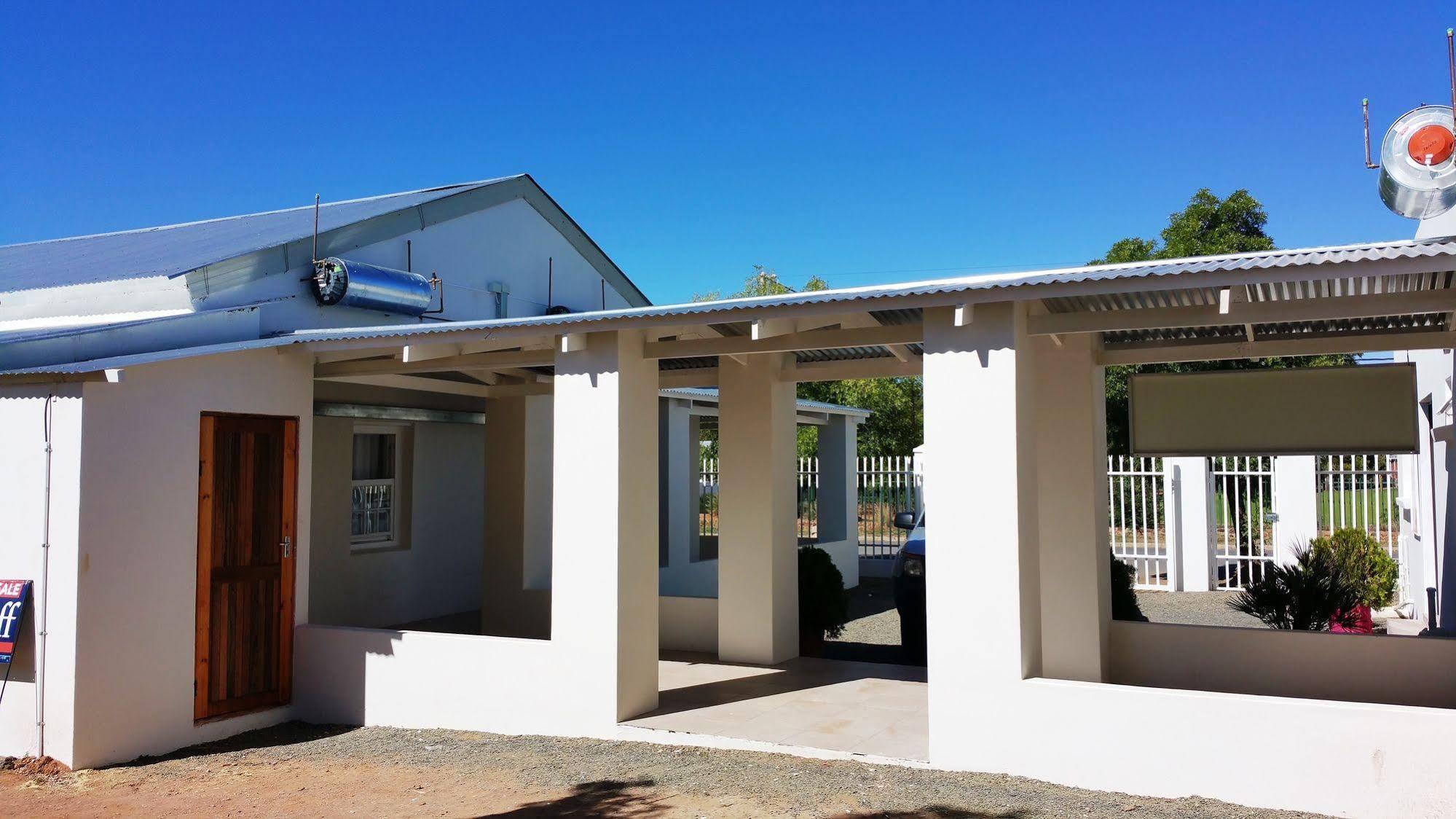 Nguni Country Lodge Middelburg  ภายนอก รูปภาพ