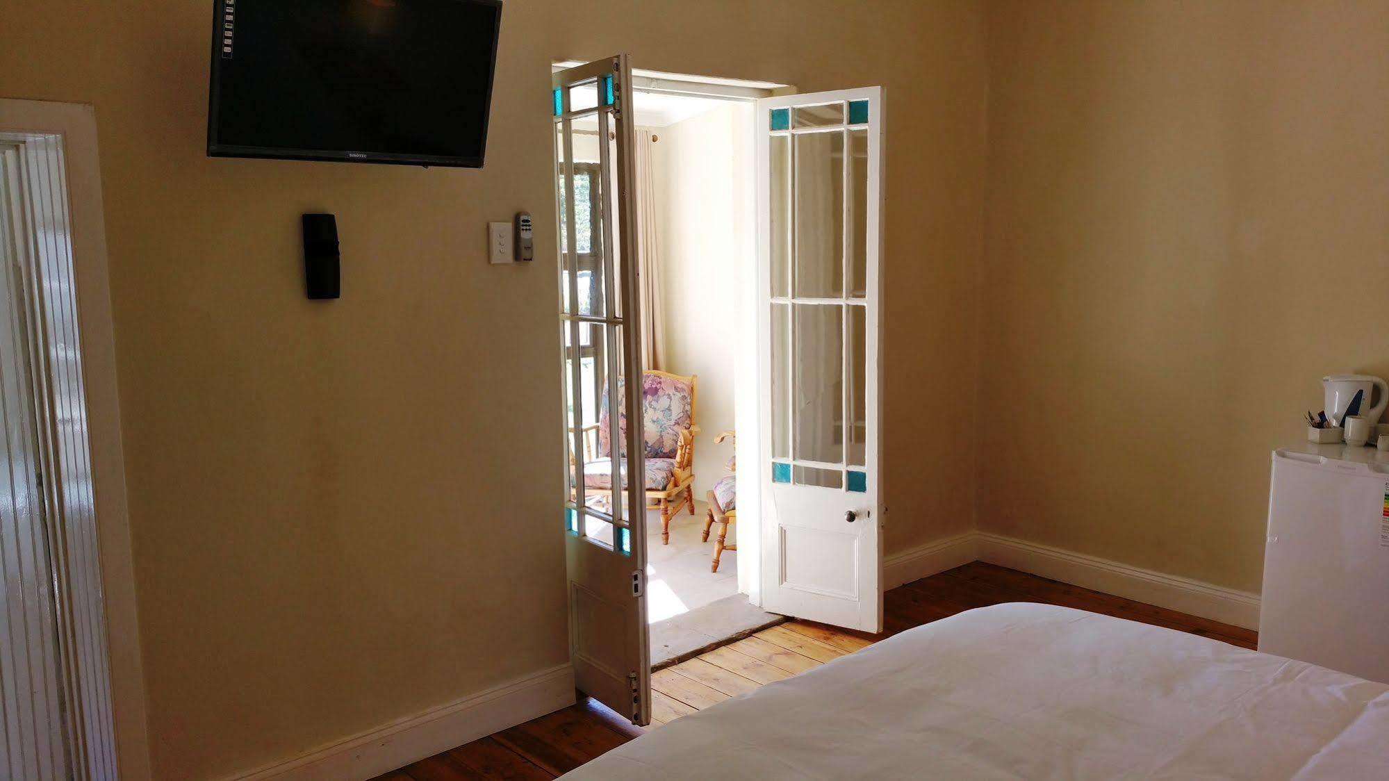 Nguni Country Lodge Middelburg  ภายนอก รูปภาพ